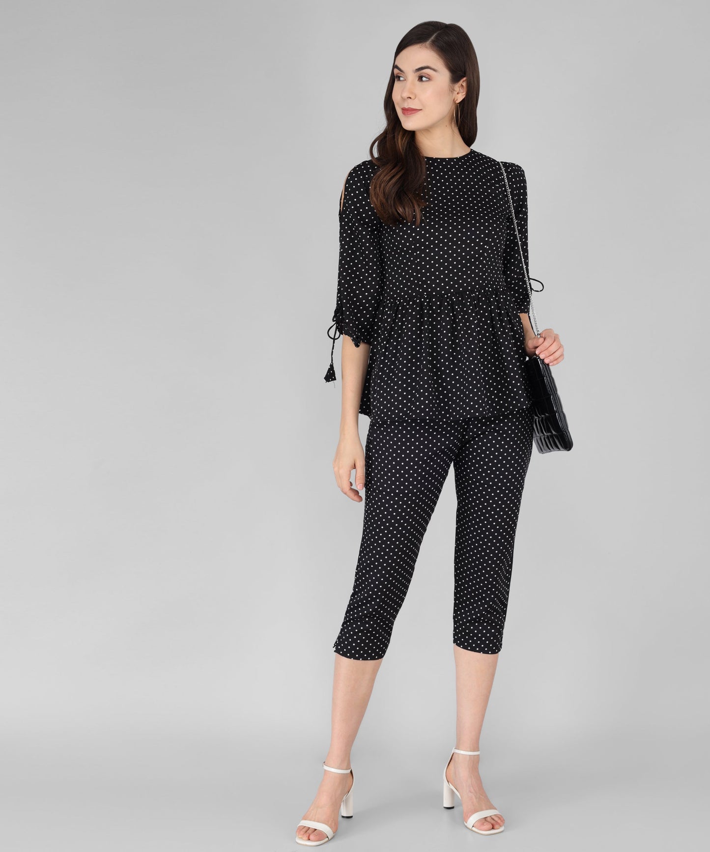 Top and Capri Set RUDRAAKSHA