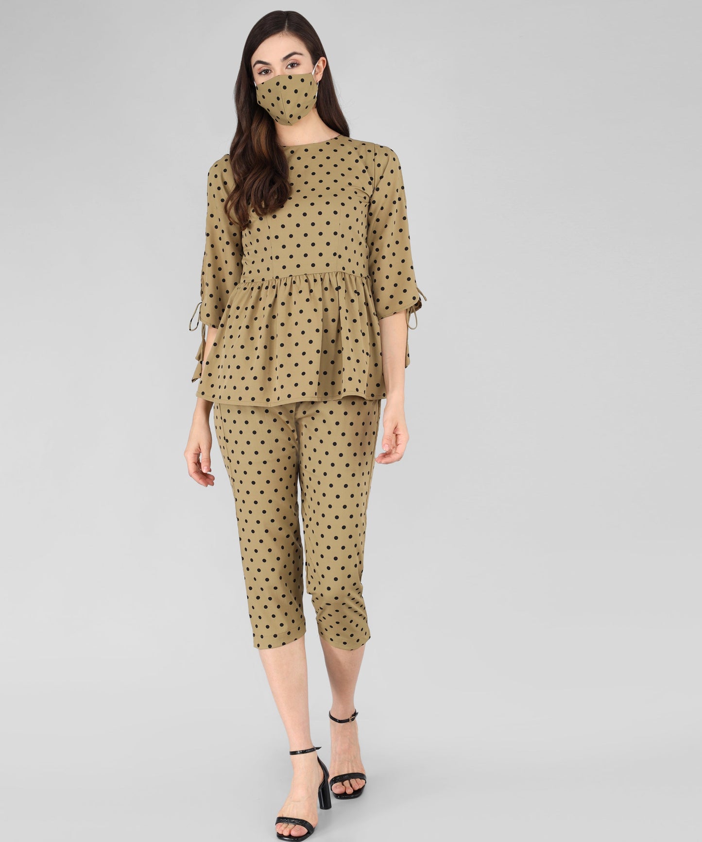 Top and Capri Set RUDRAAKSHA