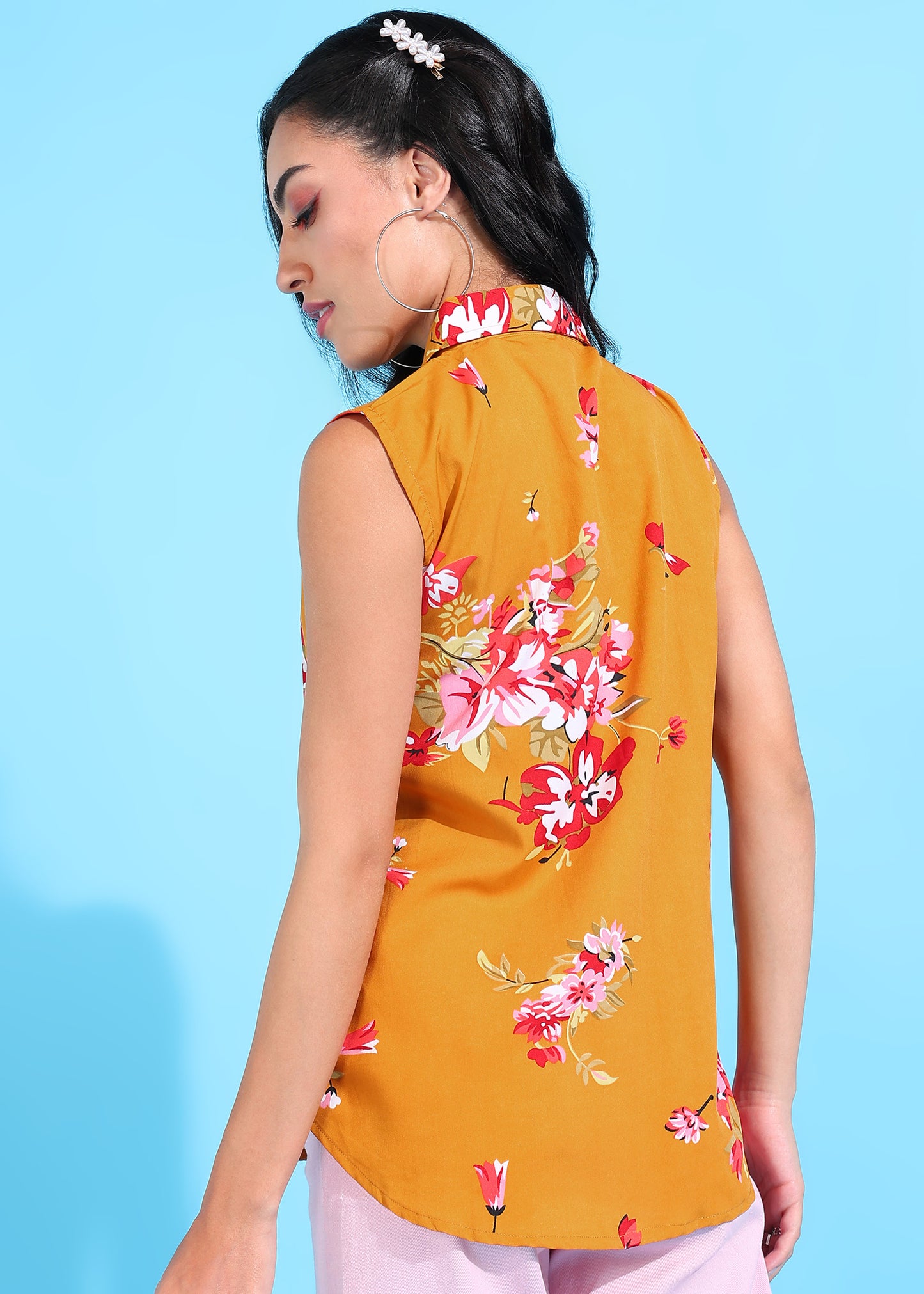Rudraaksha Floral Collared Top