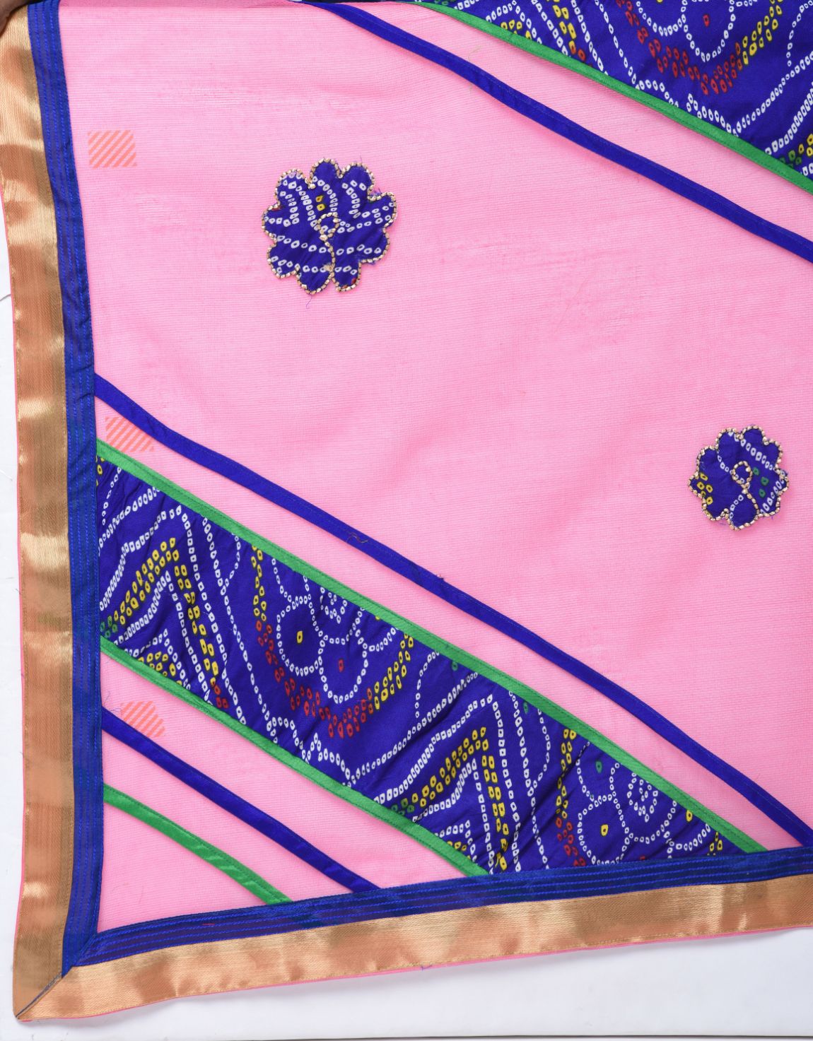 Rudraaaksha Women's Printed Saree With Unstitched Blouse Piece