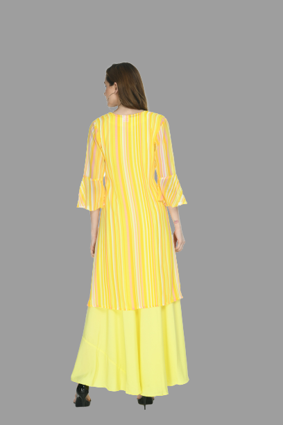 women trendy crepe maxi dress with shrug