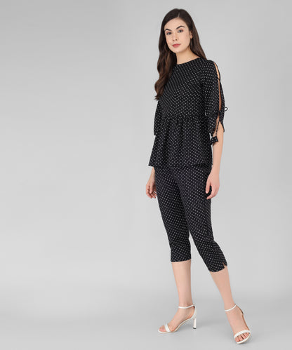 Top and Capri Set