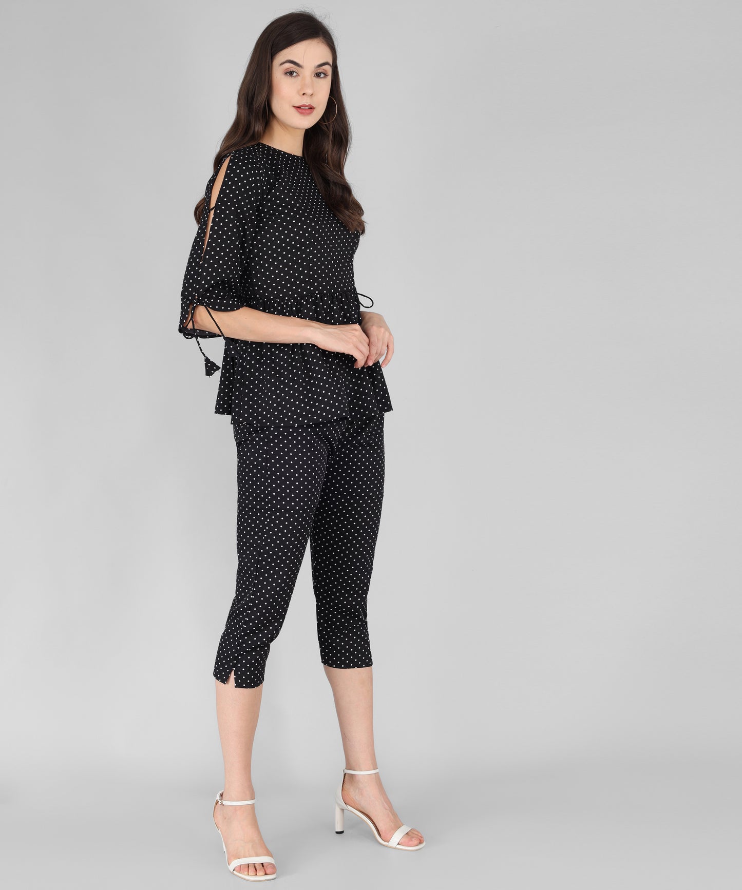 Top and Capri Set
