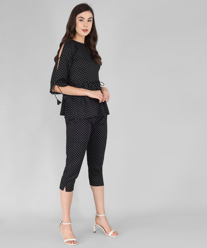 Top and Capri Set