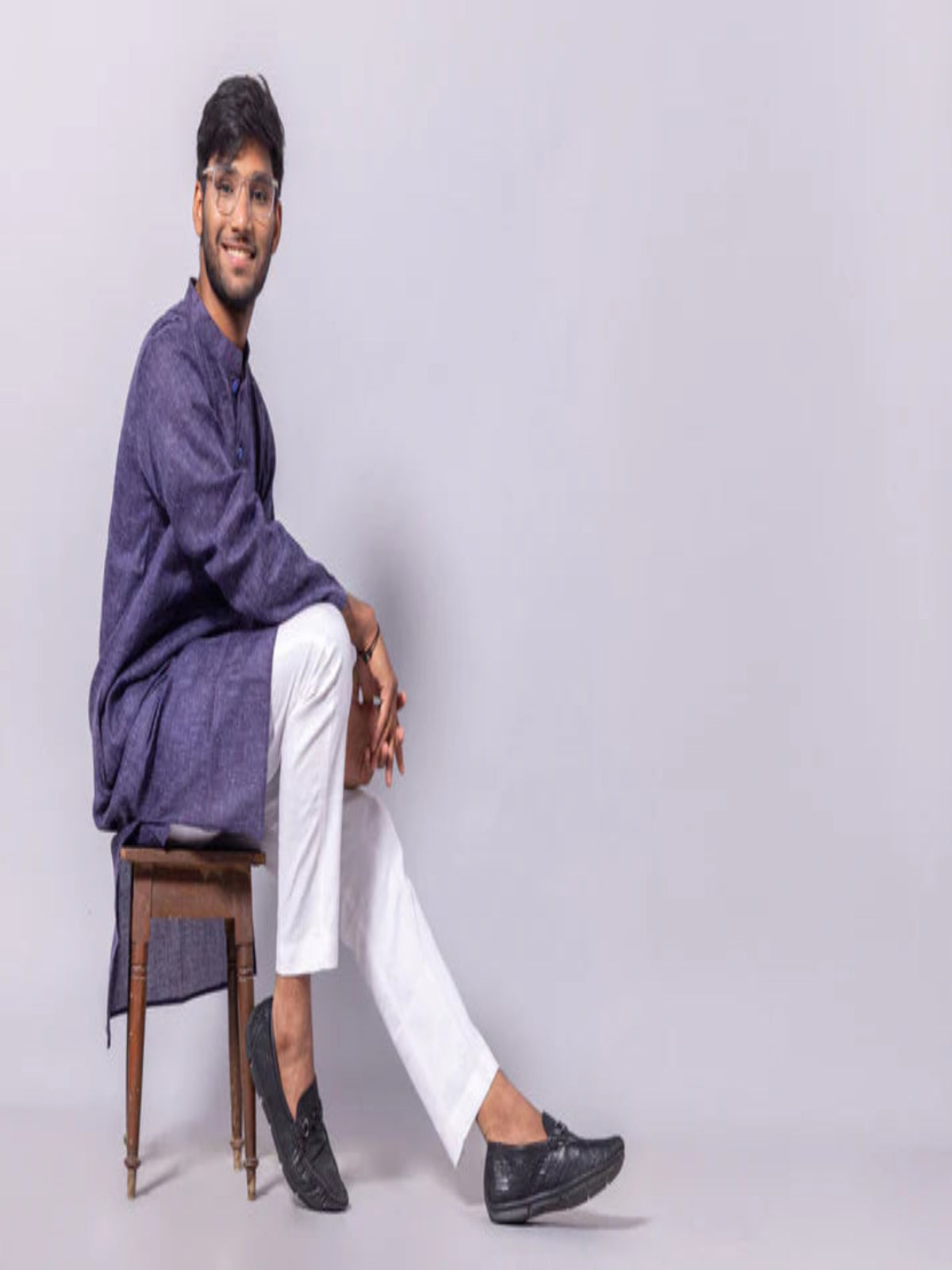 Men’s Navy Blue Long Cotton Kurta – Classic Elegance with Modern Charm