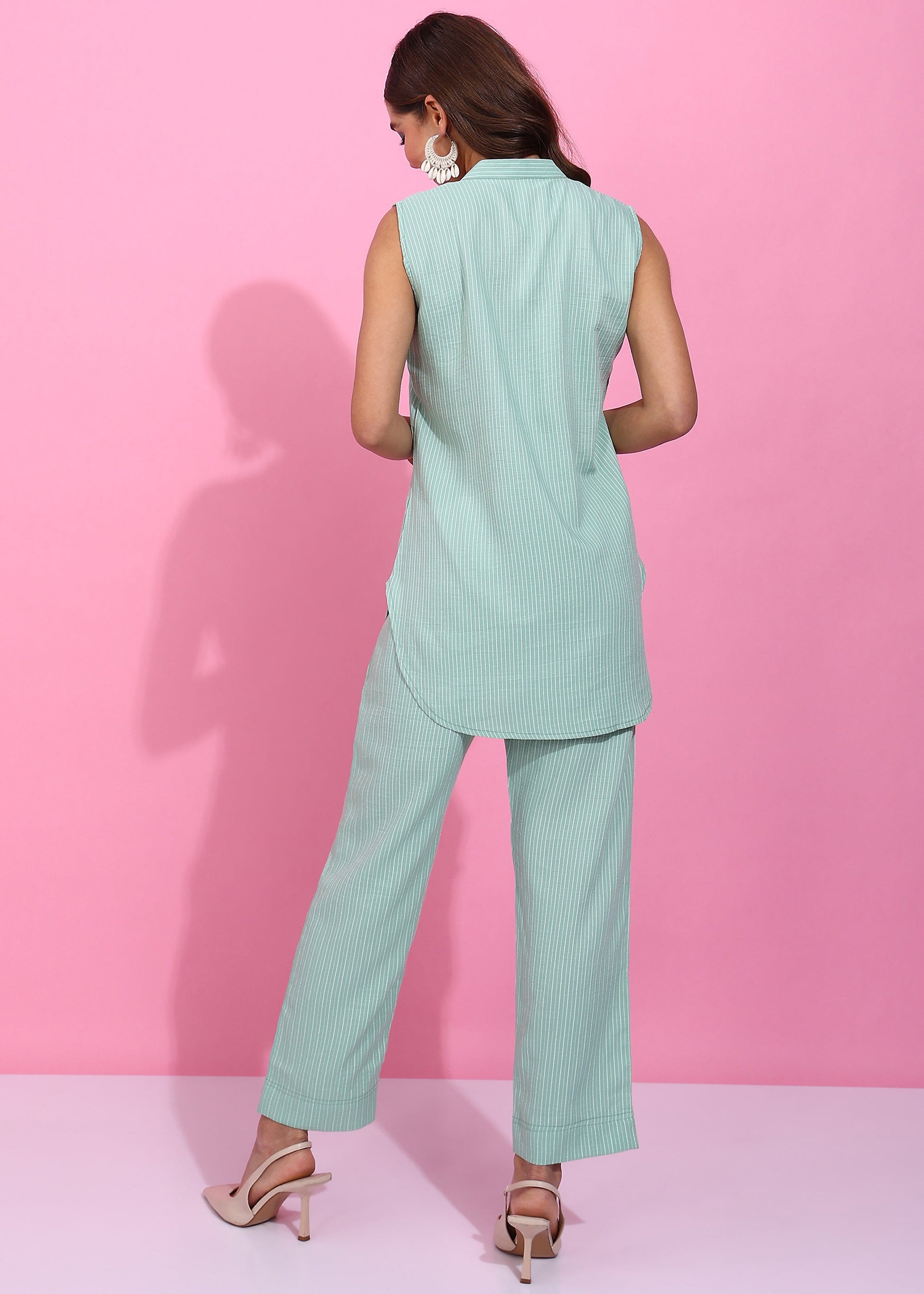 Rudraaksha Women’s Mint Green Cotton Co-Ord Set | Sleeveless Kurta & Straight Pants RUDRAAKSHA