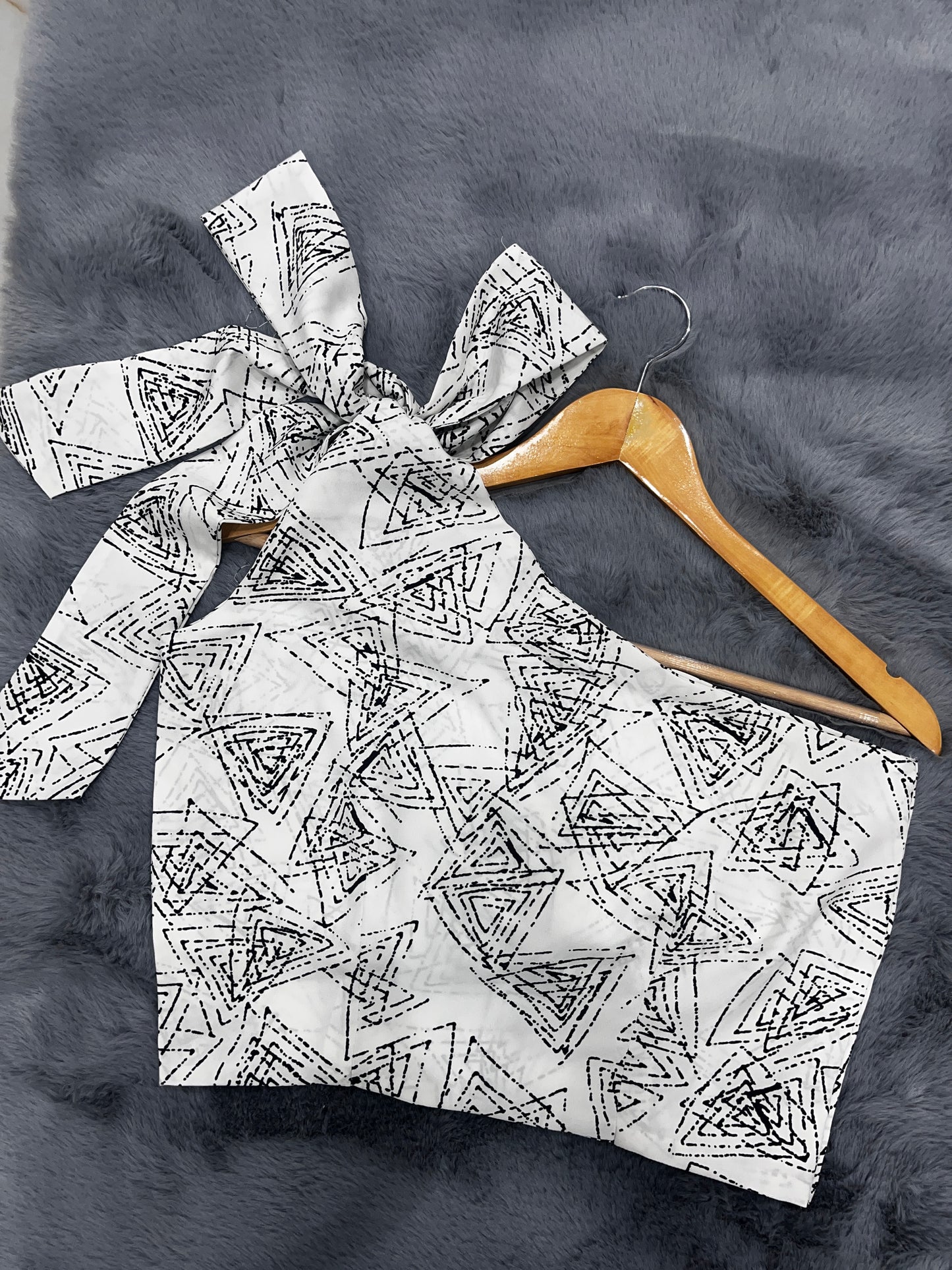 Tie Knot Crop Top