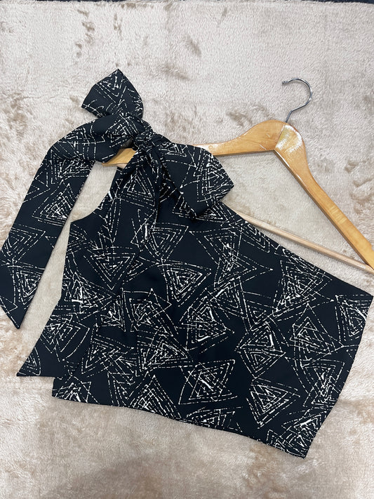 Tie Knot Crop Top
