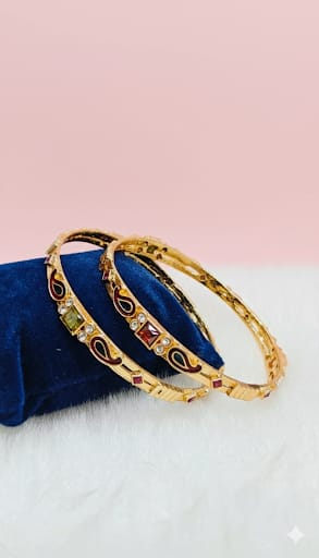 Rudraaksha Gold-Plated Meenakari Bangle Set with Red and Green Meenakari B05