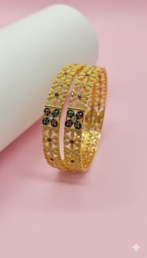 Rudraaksha Two-Tone Gold Bangles with White Texture (Set of 2)B13